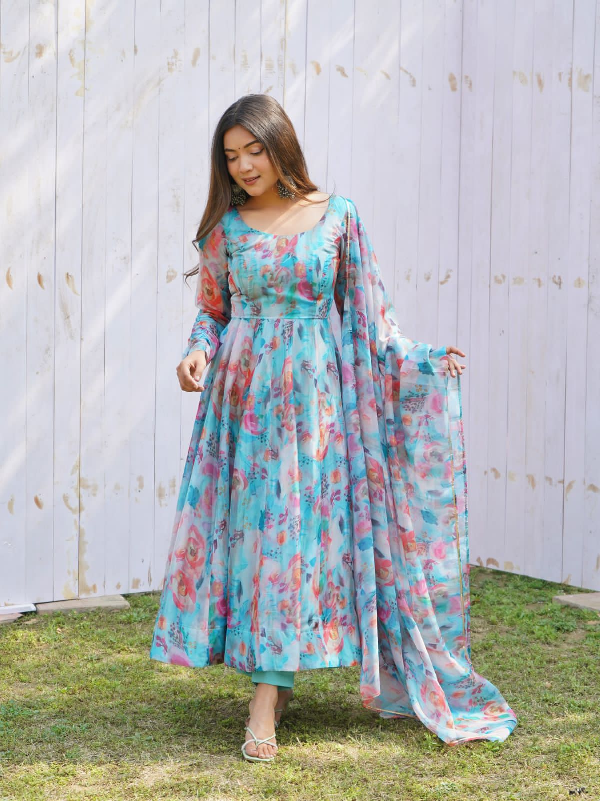 Jforu Anarkali Gown Price in India - Buy Jforu Anarkali Gown online at  Flipkart.com